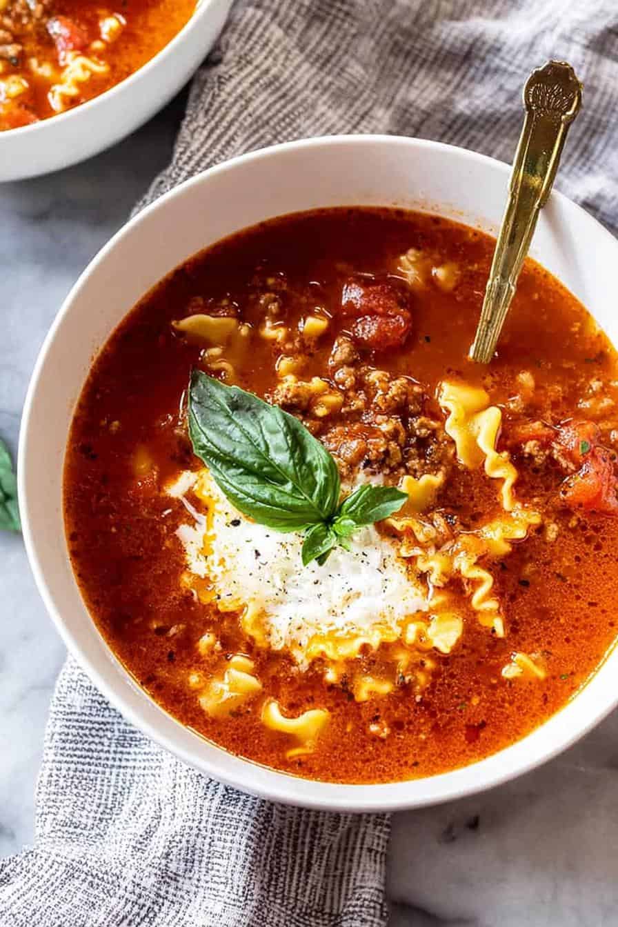 Shortcut Lasagna Soup: Big Flavor With 5 Ingredients & 35 Mins